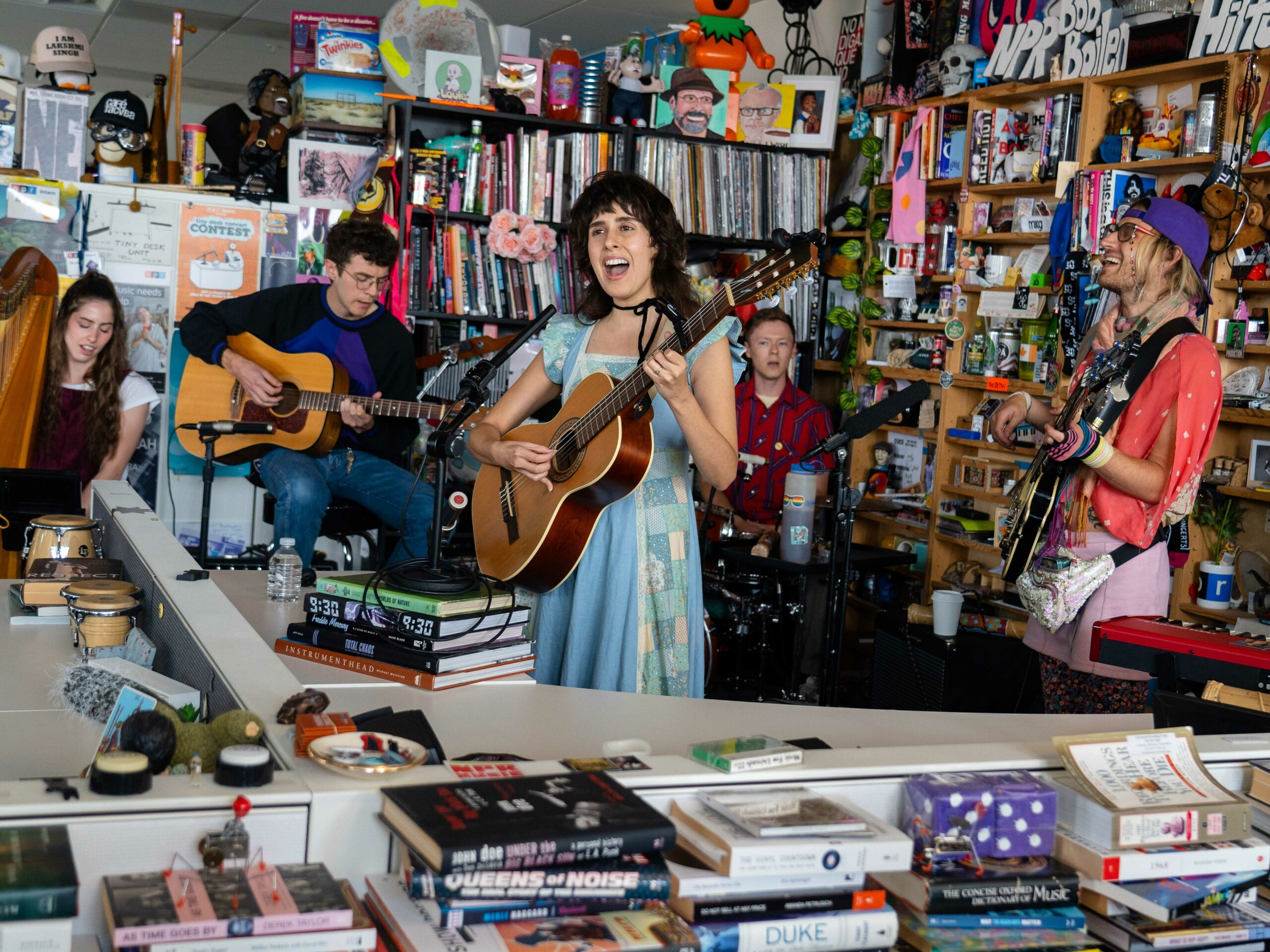 Featured image for “Little Moon | Tiny Desk Concert”