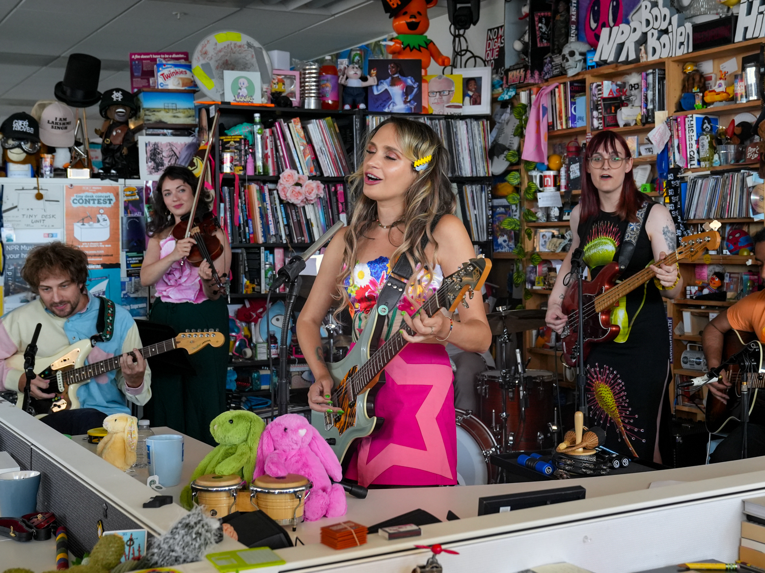 Featured image for “Speedy Ortiz | Tiny Desk Concert”