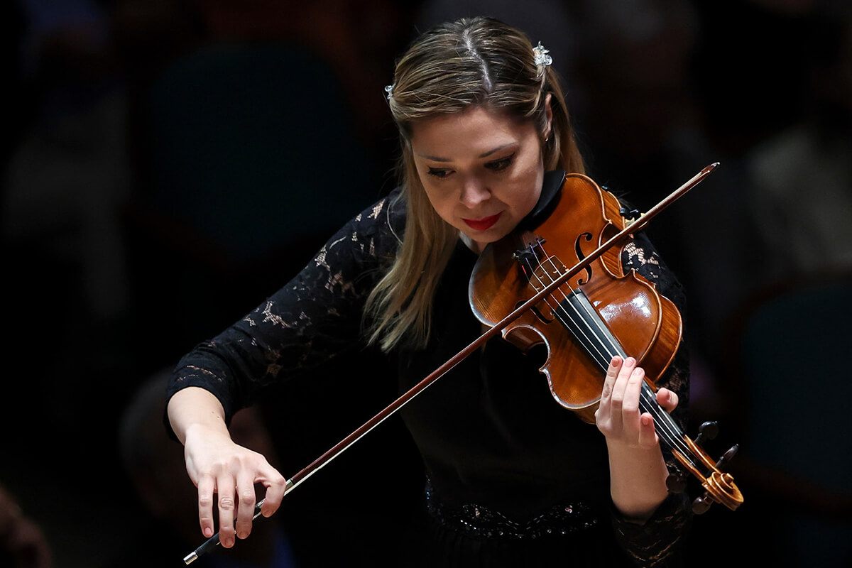 Adelya Plays The Lark Ascending