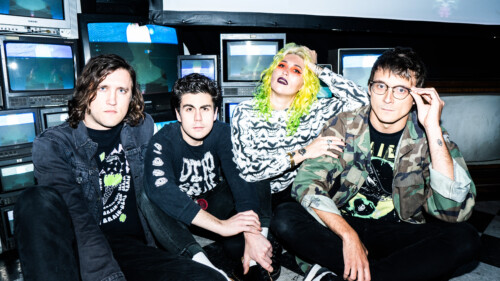 Frankie and the Witch Fingers press photo