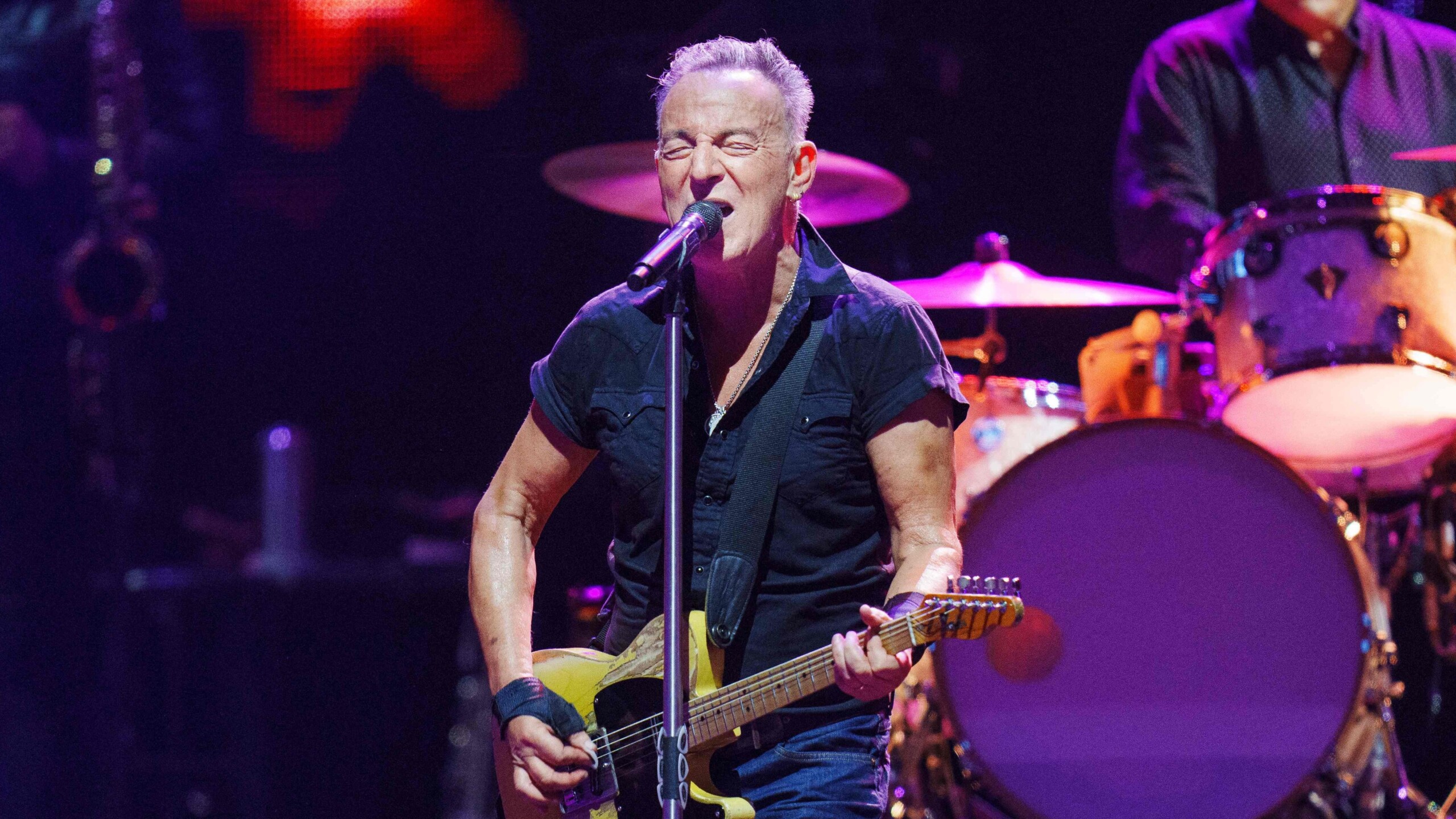 Featured image for “Bruce Springsteen cancels a slate of concerts, citing peptic ulcer disease”