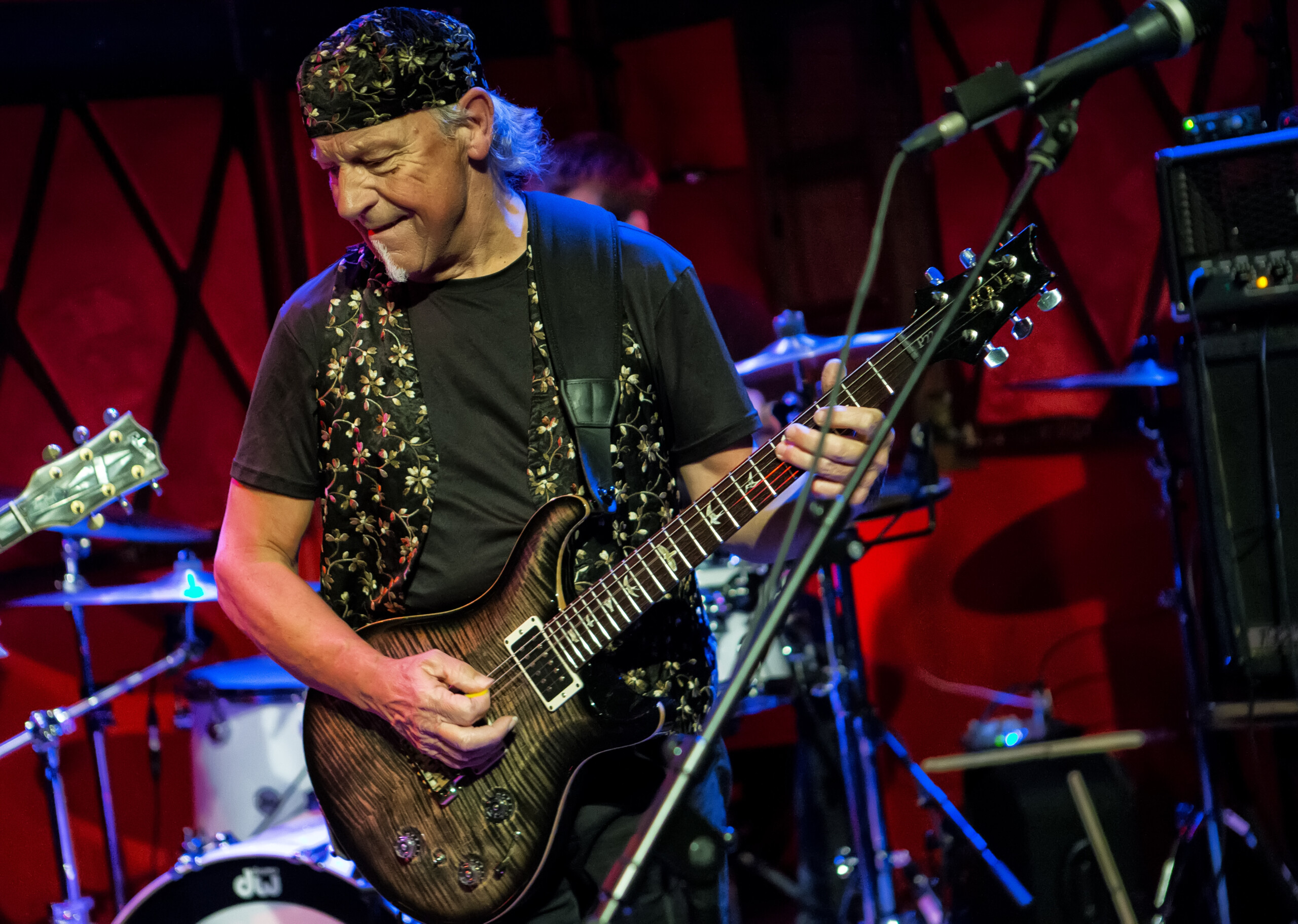 Featured image for ““The Music Carries You Along” | Martin Barre Talks a Half-Century of Jethro Tull and More”