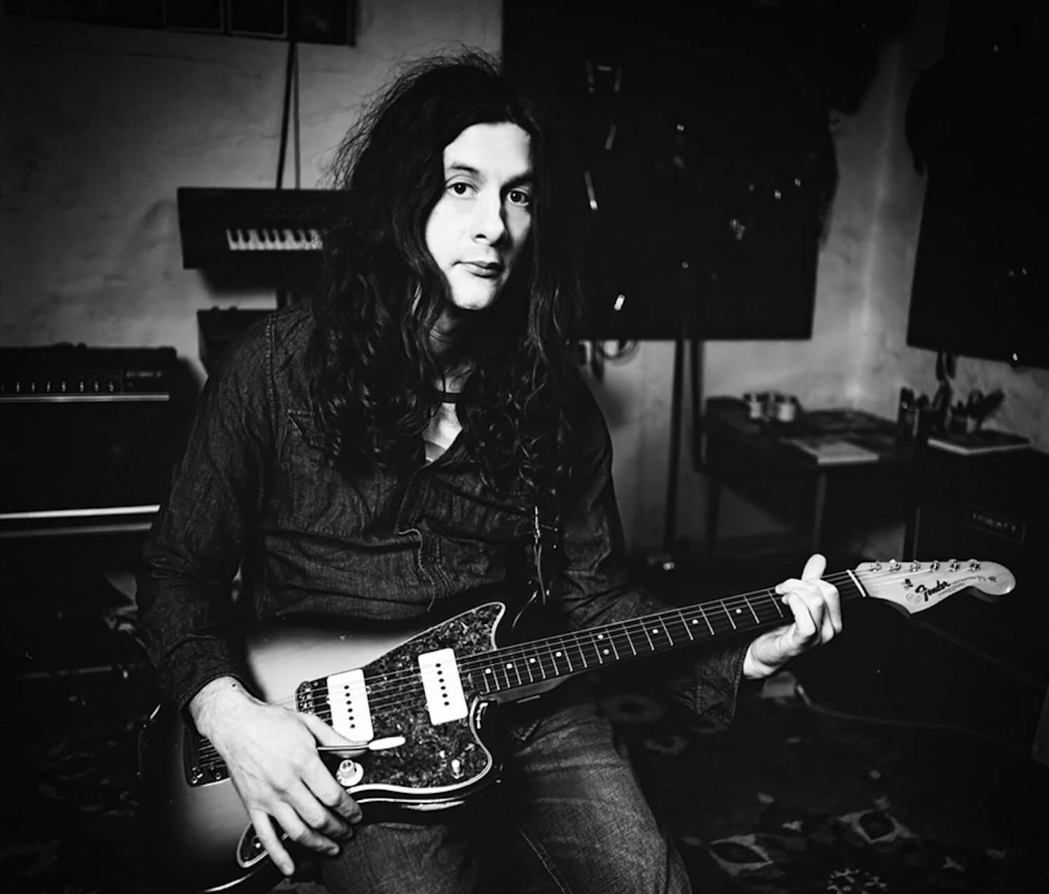 Featured image for “Kurt Vile Announces New “EP” & Shares First Single, “Another good year for the roses””