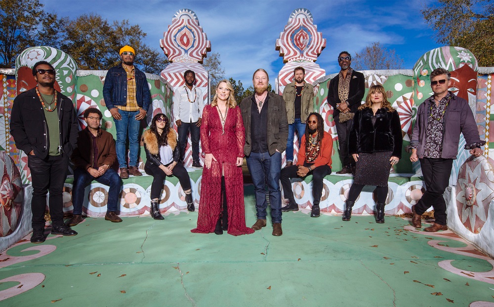 Featured image for “Tedeschi Trucks Band”