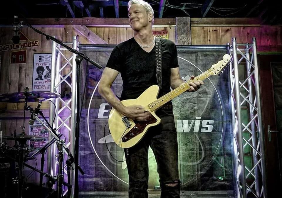 Eliot Lewis