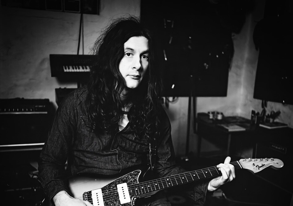 Featured image for “Kurt Vile and The Violators Announce New Tour Dates, Including a Stop at Jacksonville’s Intuition Ale Works ”