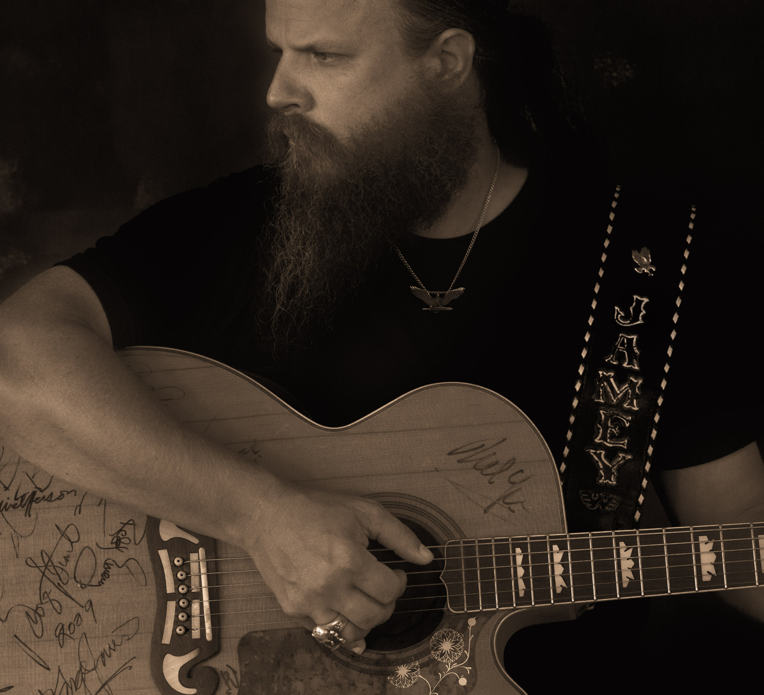 Featured image for “Jamey Johnson”